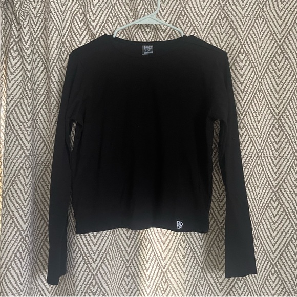 RDSH Tops - RDSH black long sleeve cropped top! excellent condition